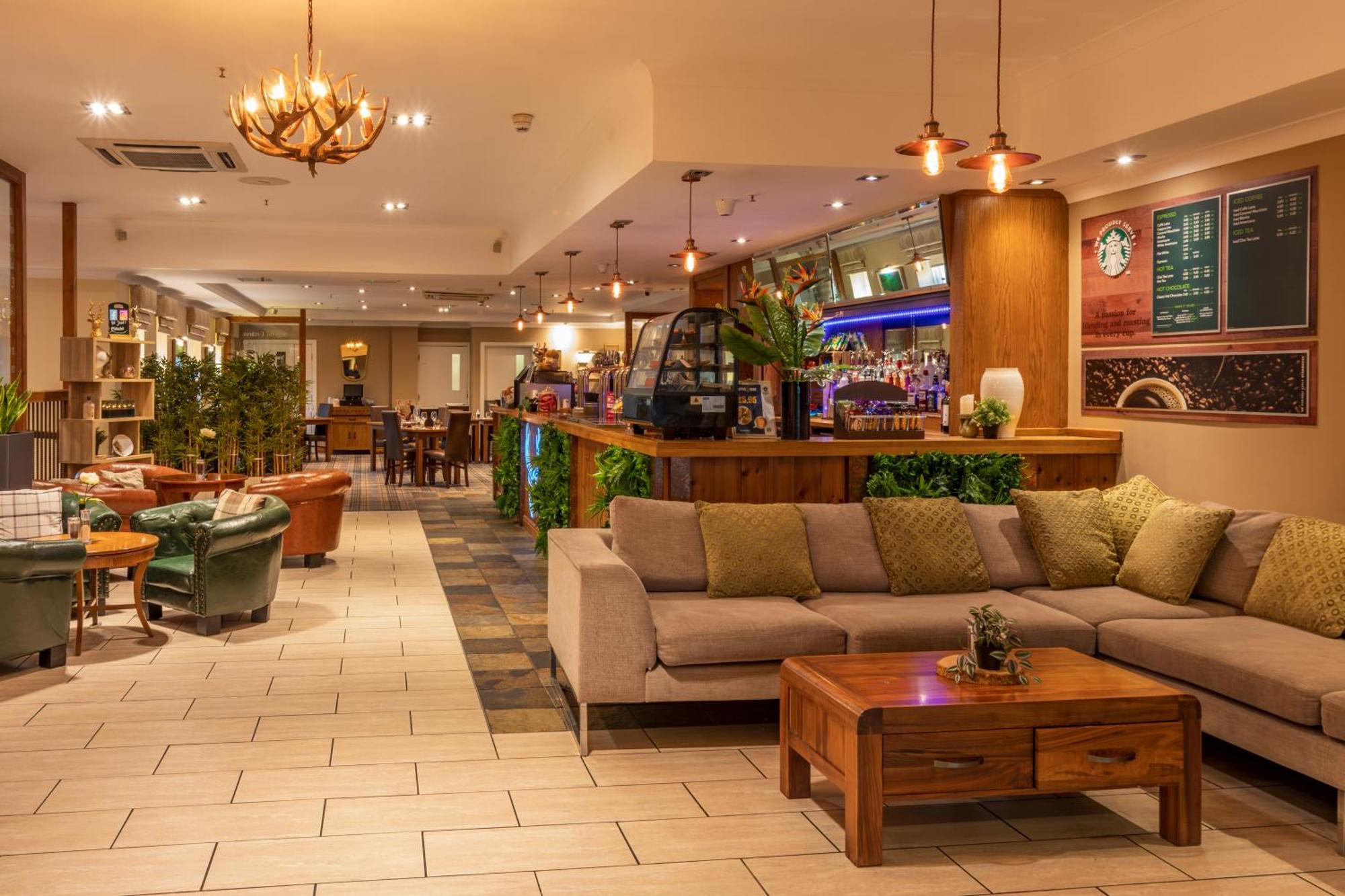 בראדפורד Hollins Hall Hotel, Golf & Country Club מראה חיצוני תמונה