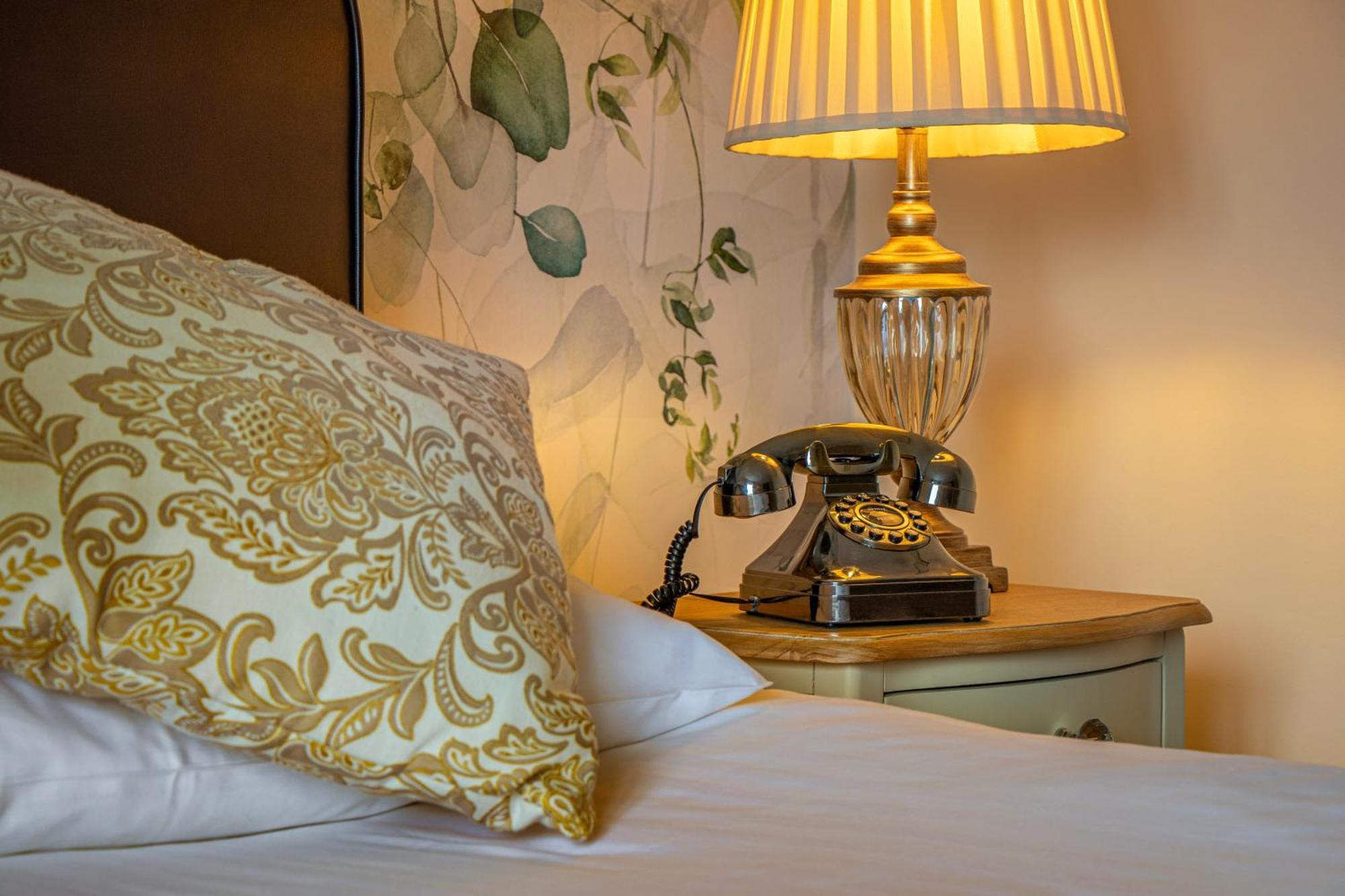 בראדפורד Hollins Hall Hotel, Golf & Country Club מראה חיצוני תמונה