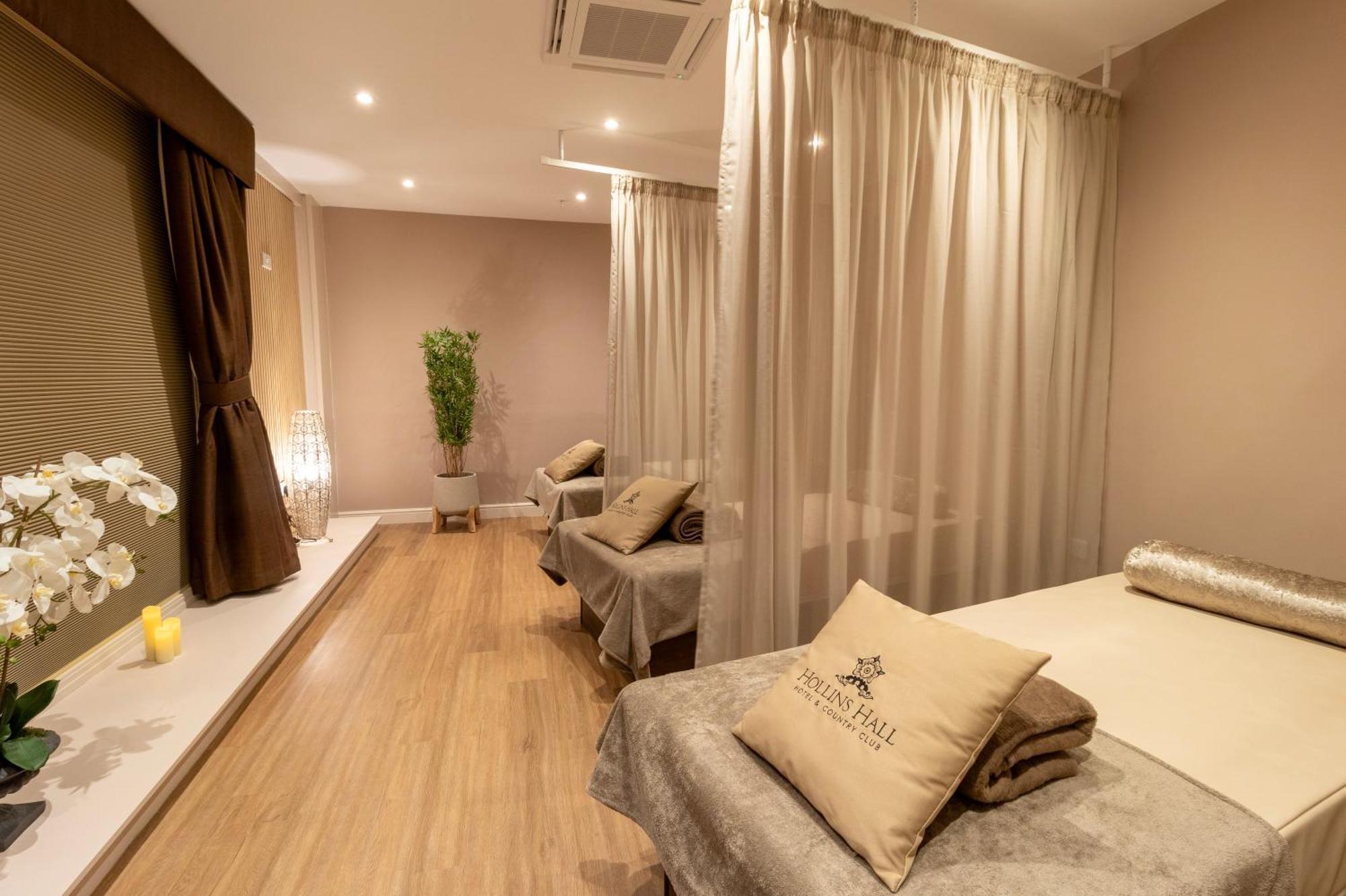 בראדפורד Hollins Hall Hotel, Golf & Country Club מראה חיצוני תמונה