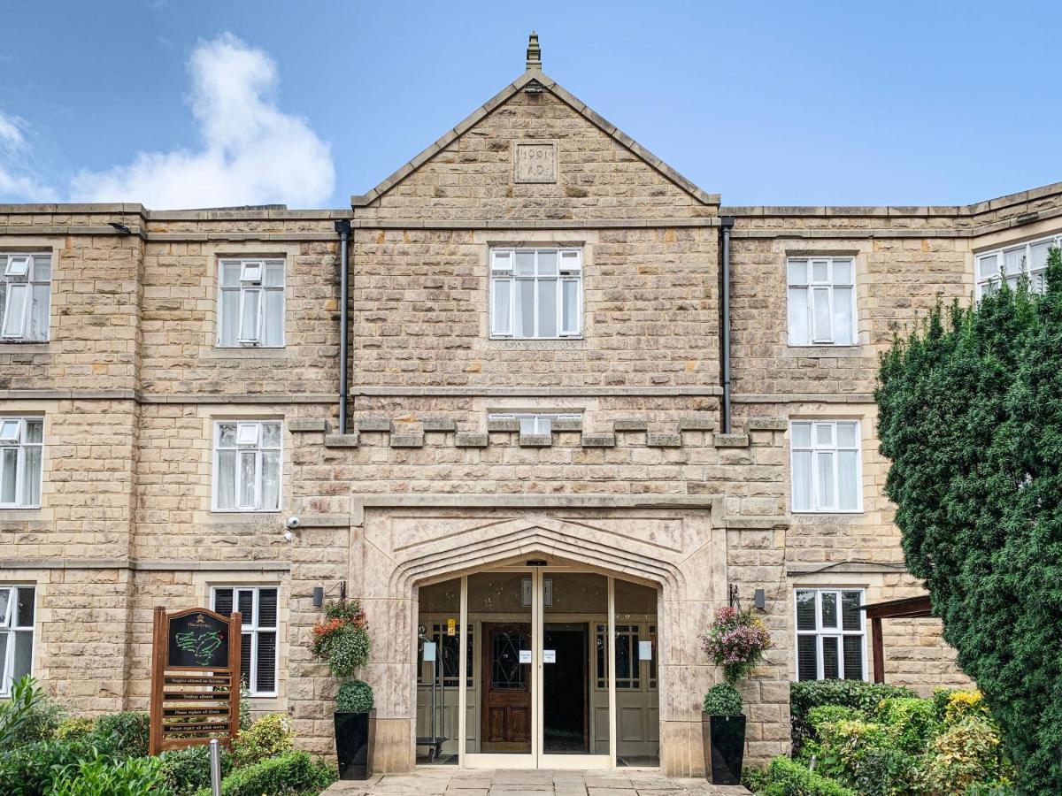 בראדפורד Hollins Hall Hotel, Golf & Country Club מראה חיצוני תמונה