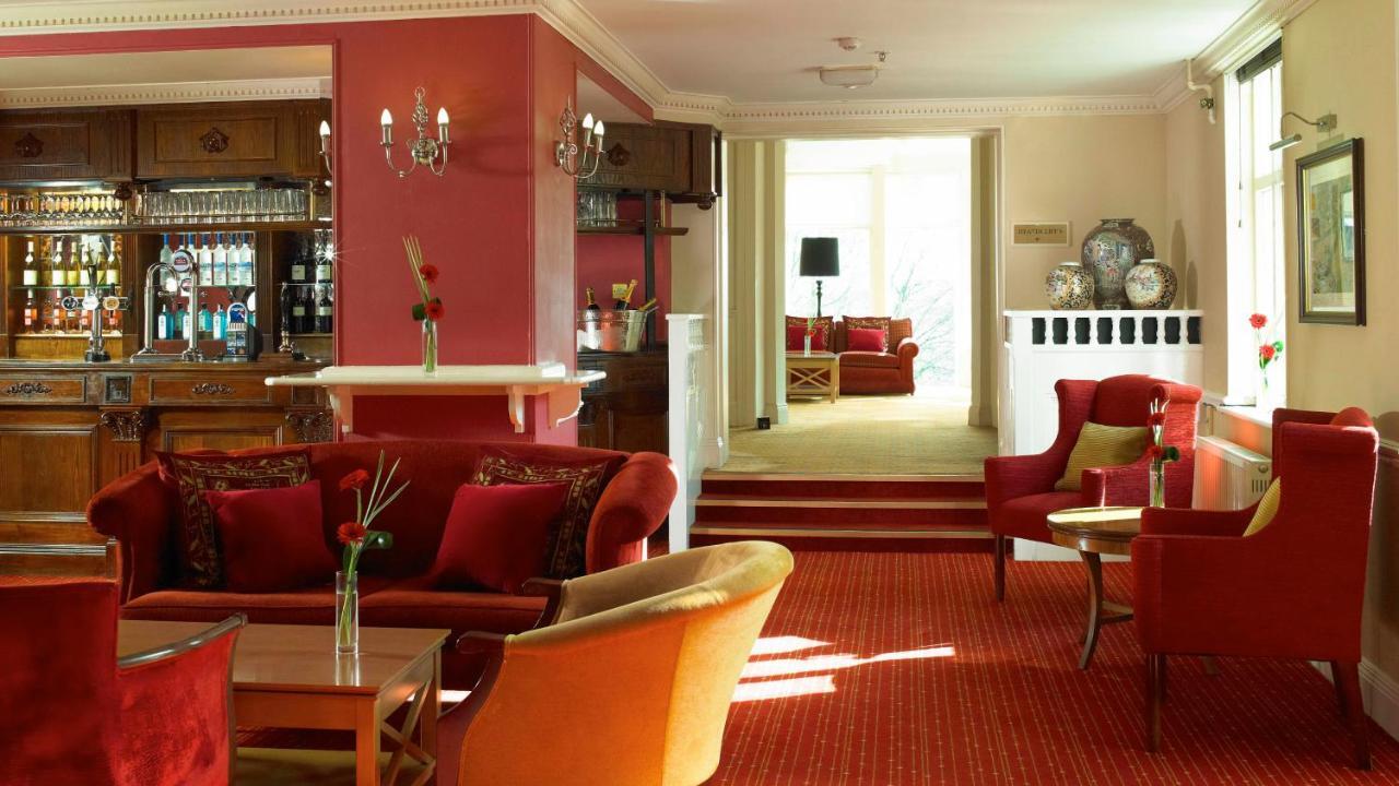 בראדפורד Hollins Hall Hotel, Golf & Country Club מראה חיצוני תמונה