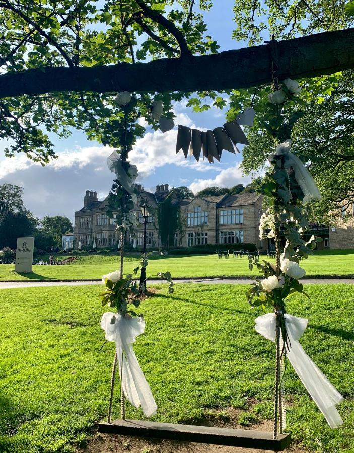 בראדפורד Hollins Hall Hotel, Golf & Country Club מראה חיצוני תמונה