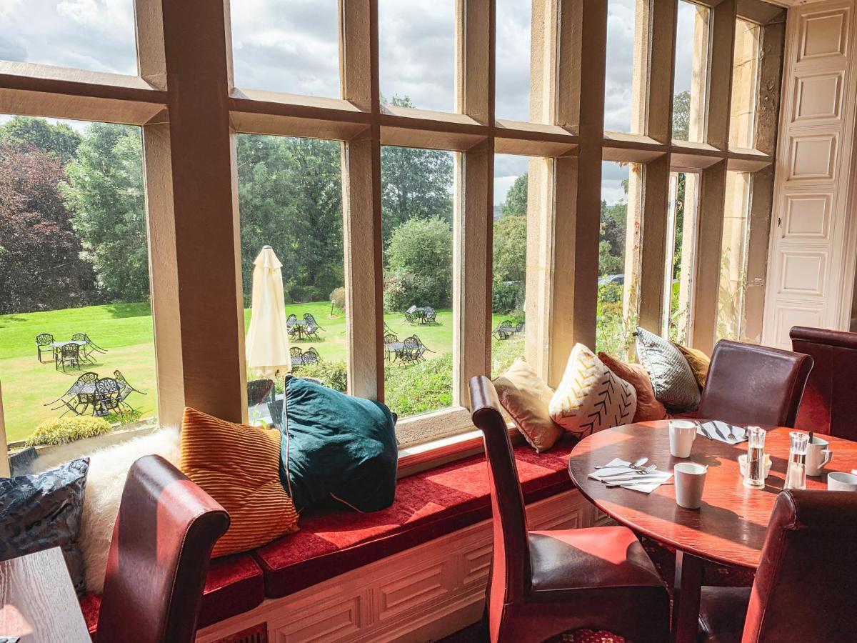 בראדפורד Hollins Hall Hotel, Golf & Country Club מראה חיצוני תמונה