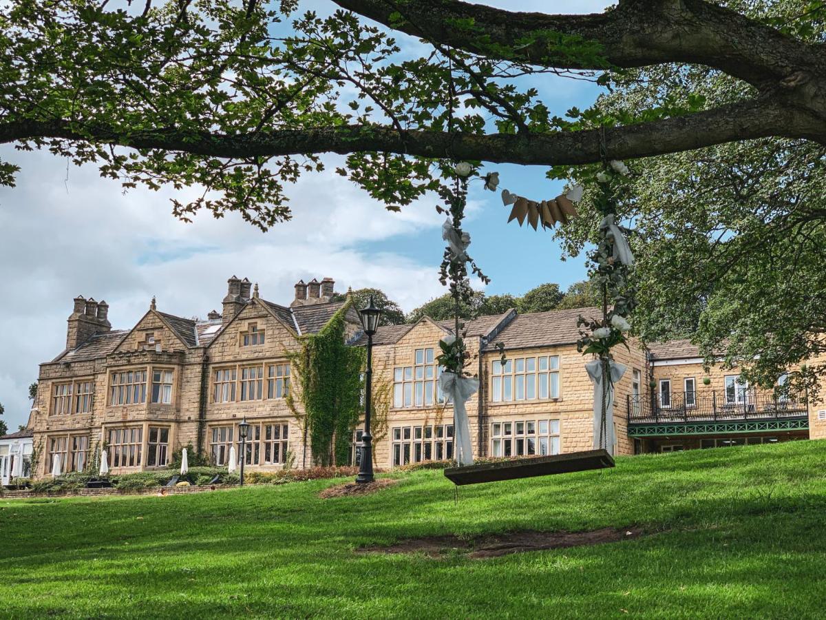 בראדפורד Hollins Hall Hotel, Golf & Country Club מראה חיצוני תמונה